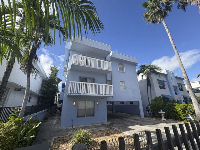 Penn Plaza Condo photo 2